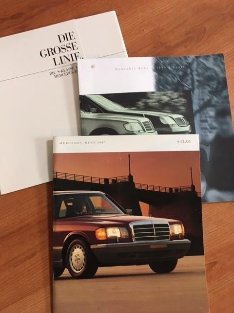 Mercedes Chinese of Amerikaans brochure/auto folder, Ophalen, Zo goed als nieuw, Mercedes