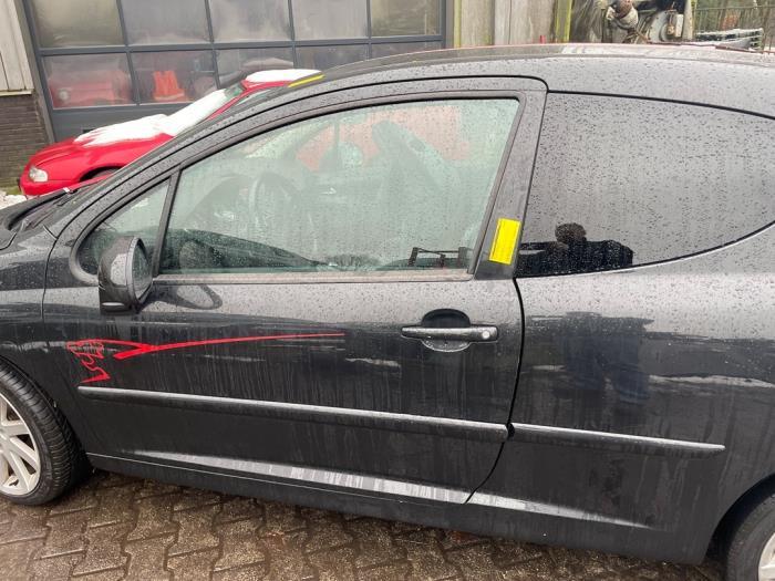 Portier 2Deurs links van een Peugeot 207 (EXLD), Gebruikt, -, Deur, -
