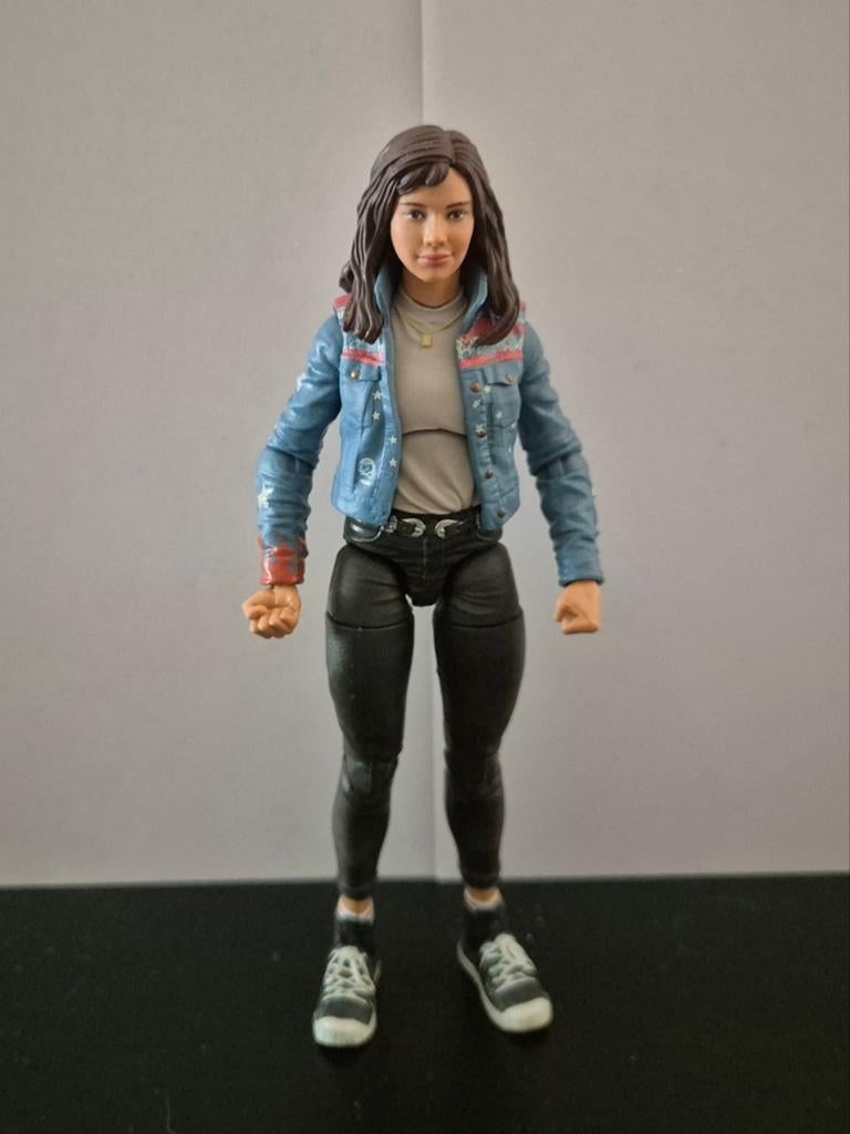Marvel Legends America Chavez actiefiguur, Ophalen of Verzenden, Zo goed als nieuw