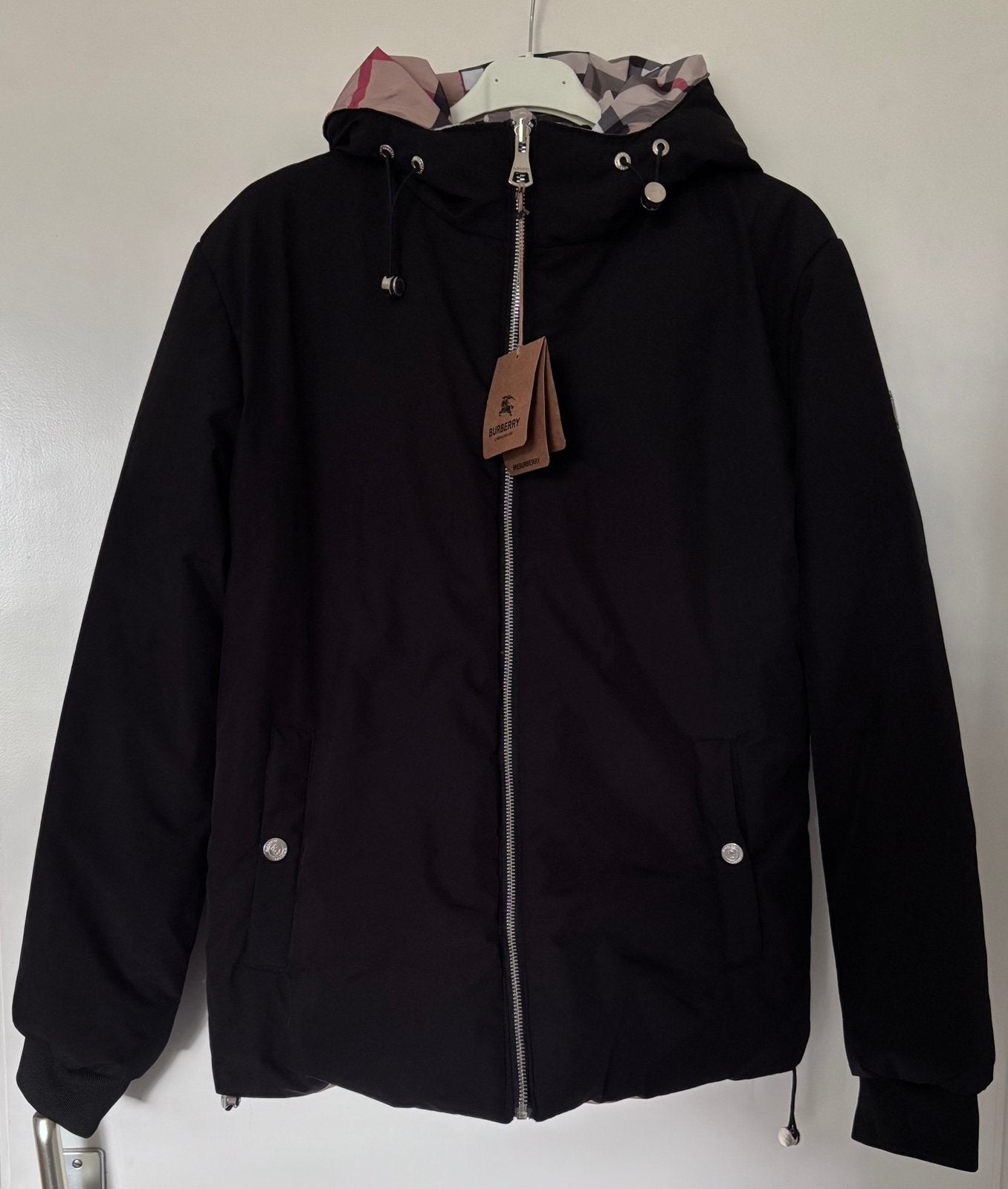 Nieuwe Burberry stijl Reversible Jas / Bomber (Maat S), Kleding | Heren, Jassen | Winter, Ophalen of Verzenden, Nieuw, Maat 46 (S) of kleiner