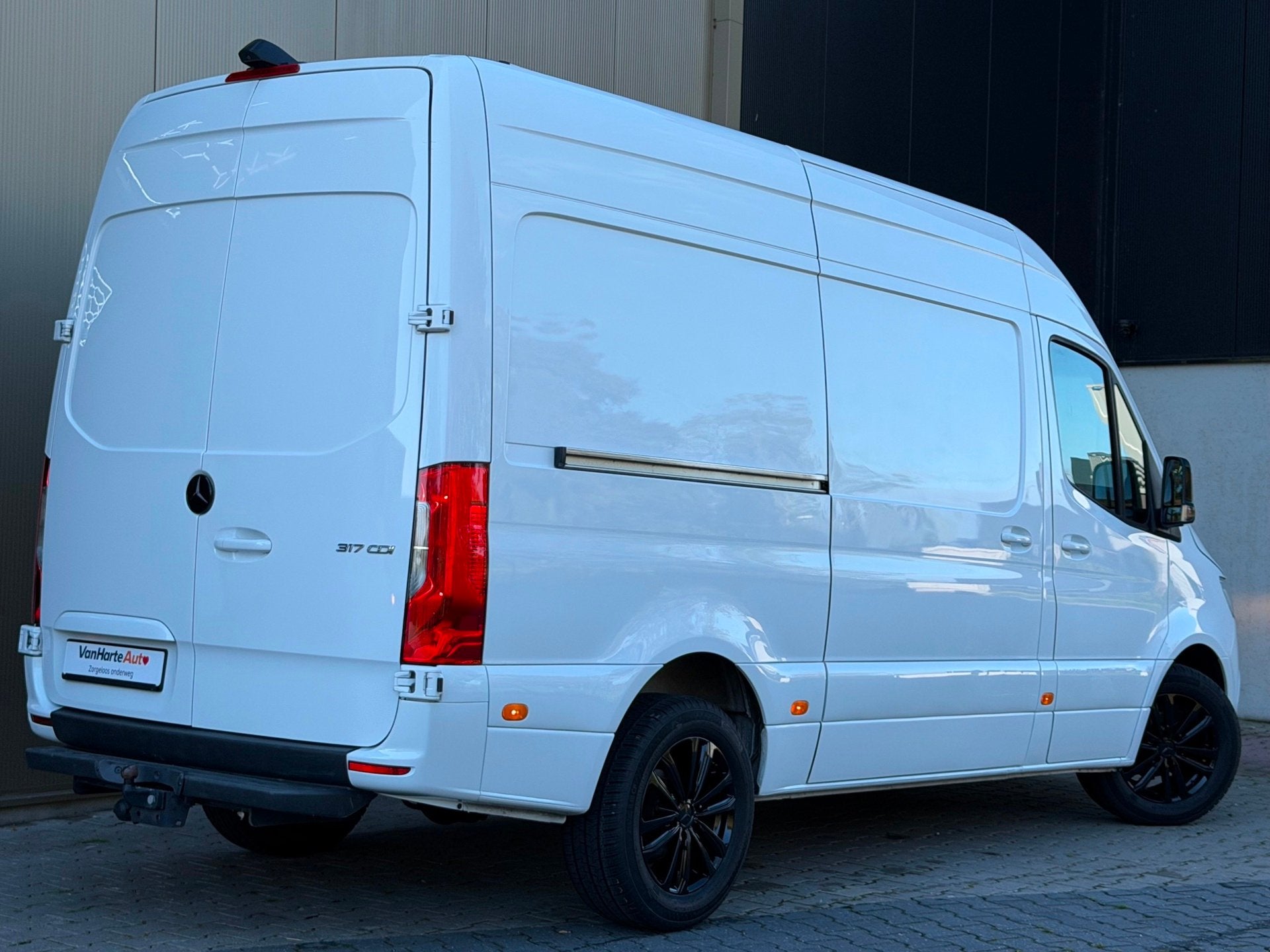 Mercedes-Benz Sprinter 317CDI|L2H2|RWD|Carplay|Dealer onderh, Automaat, Achterwielaandrijving, Gebruikt, Bedrijf