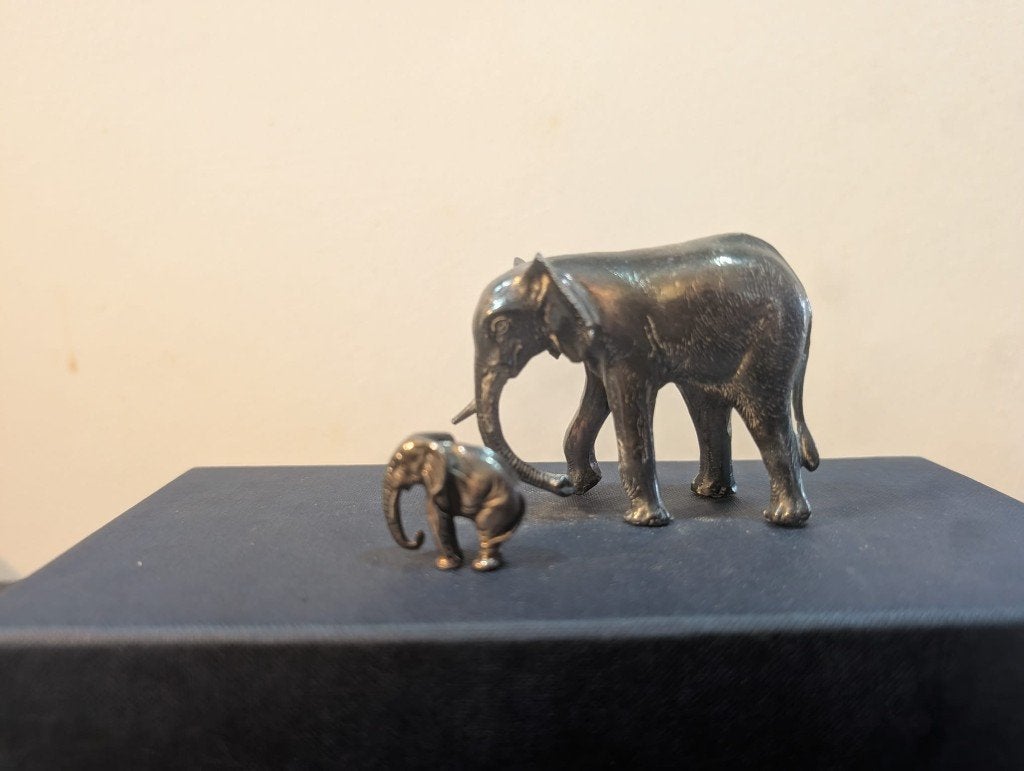 Verzilverde dieren - Olifant en kind, Verzenden, Gebruikt, Dier