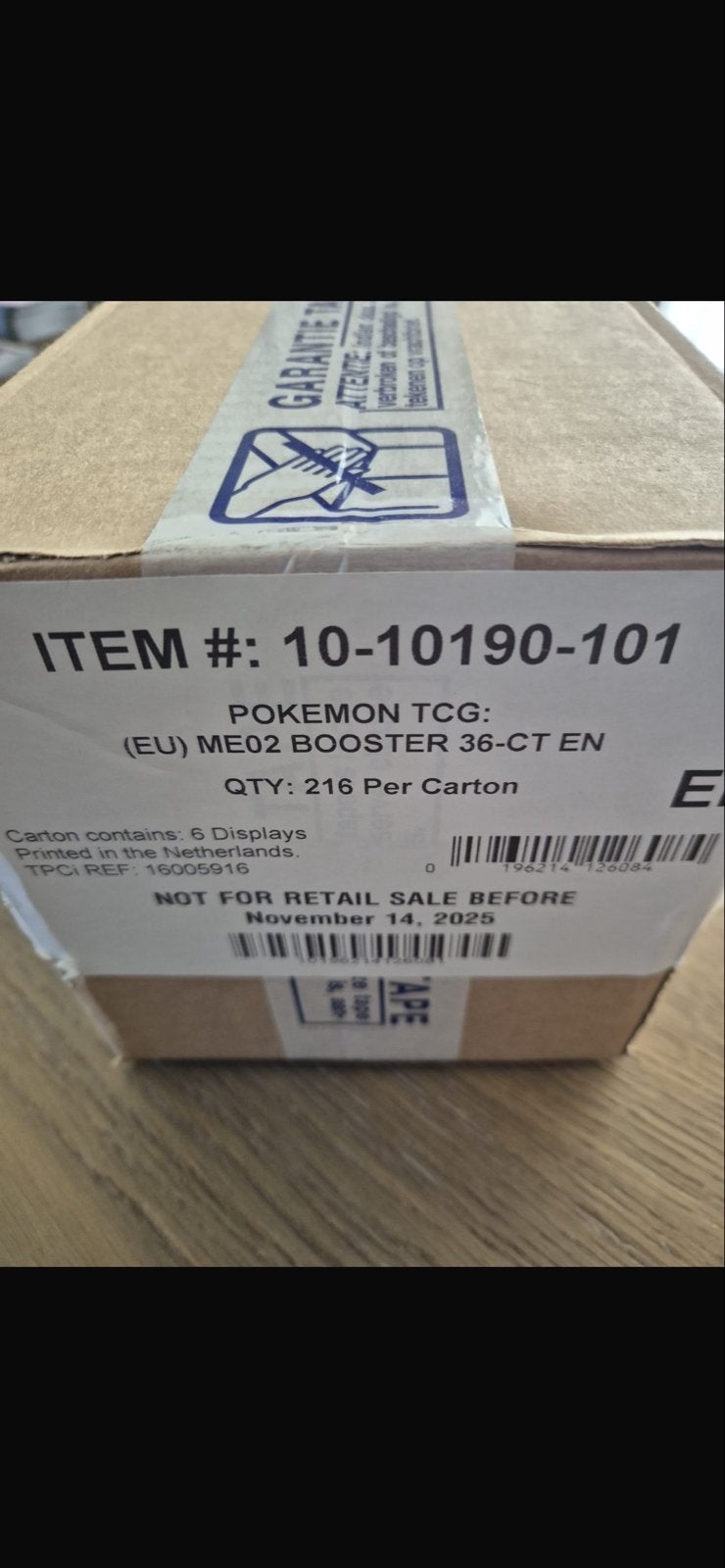 Pokémon phantsmal flames case sealed, Ophalen, Nieuw, Boosterbox