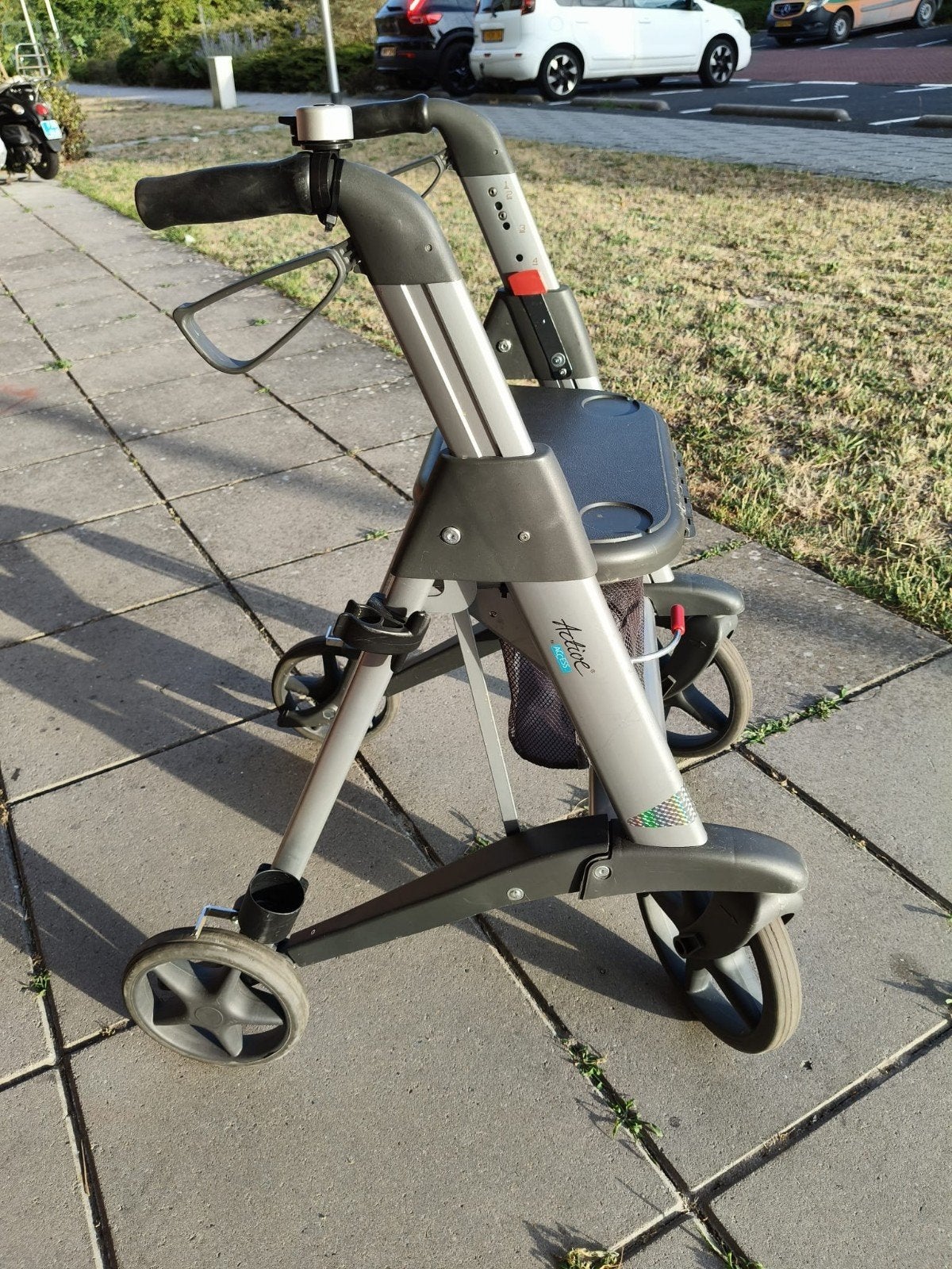 Rollator ANWB, Diversen, Ophalen, Zo goed als nieuw