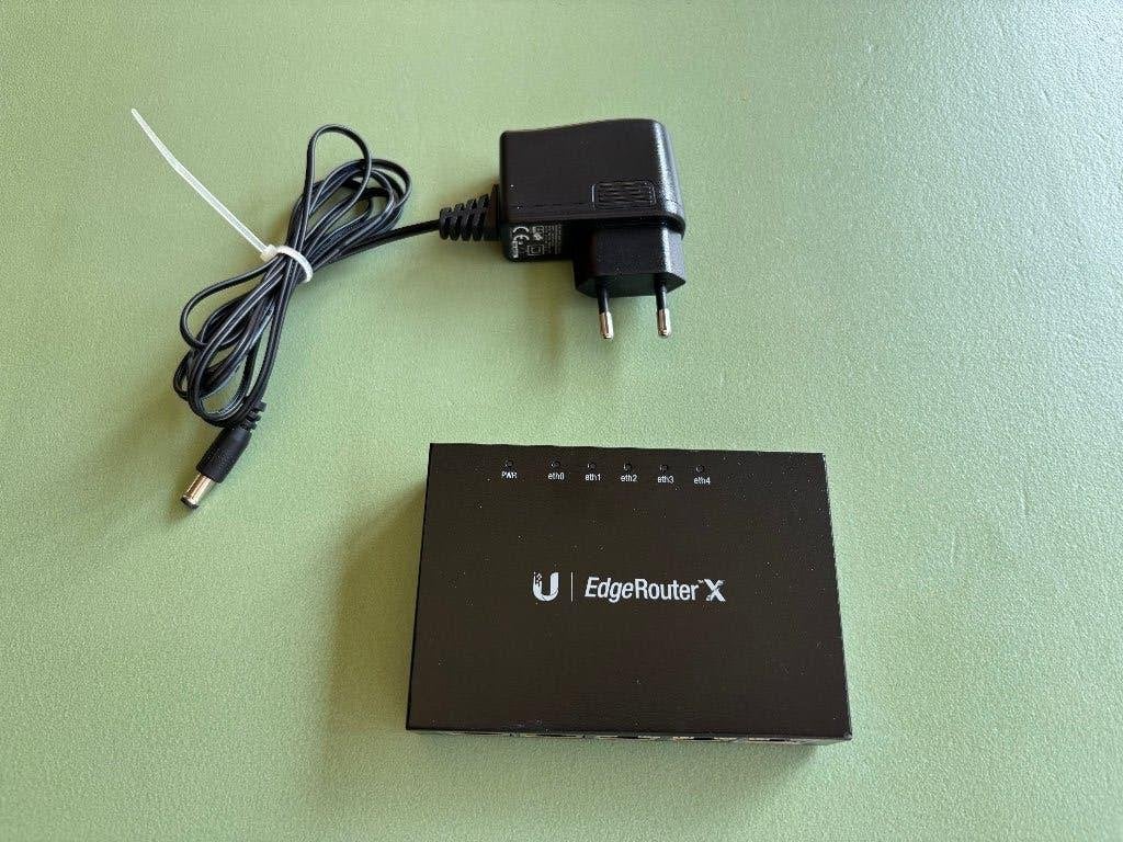 Ubiquity Edge Router X ER-X, Ophalen of Verzenden, Gebruikt, Router, Ubiquiti Networks