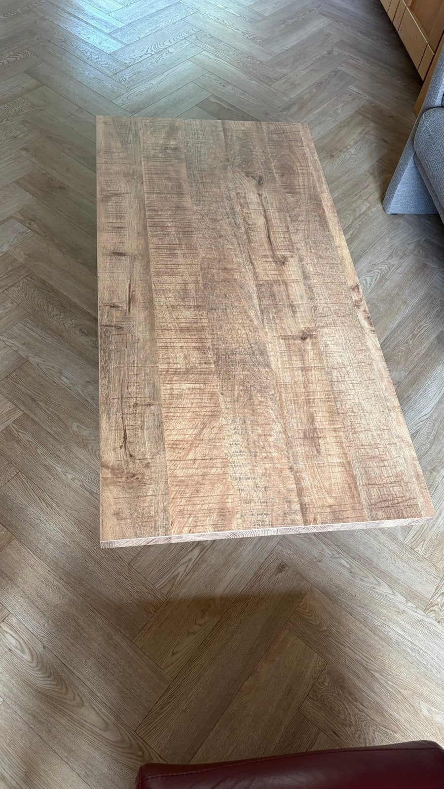 Salontafel Niek, mangohout met zwart metalen onderstel