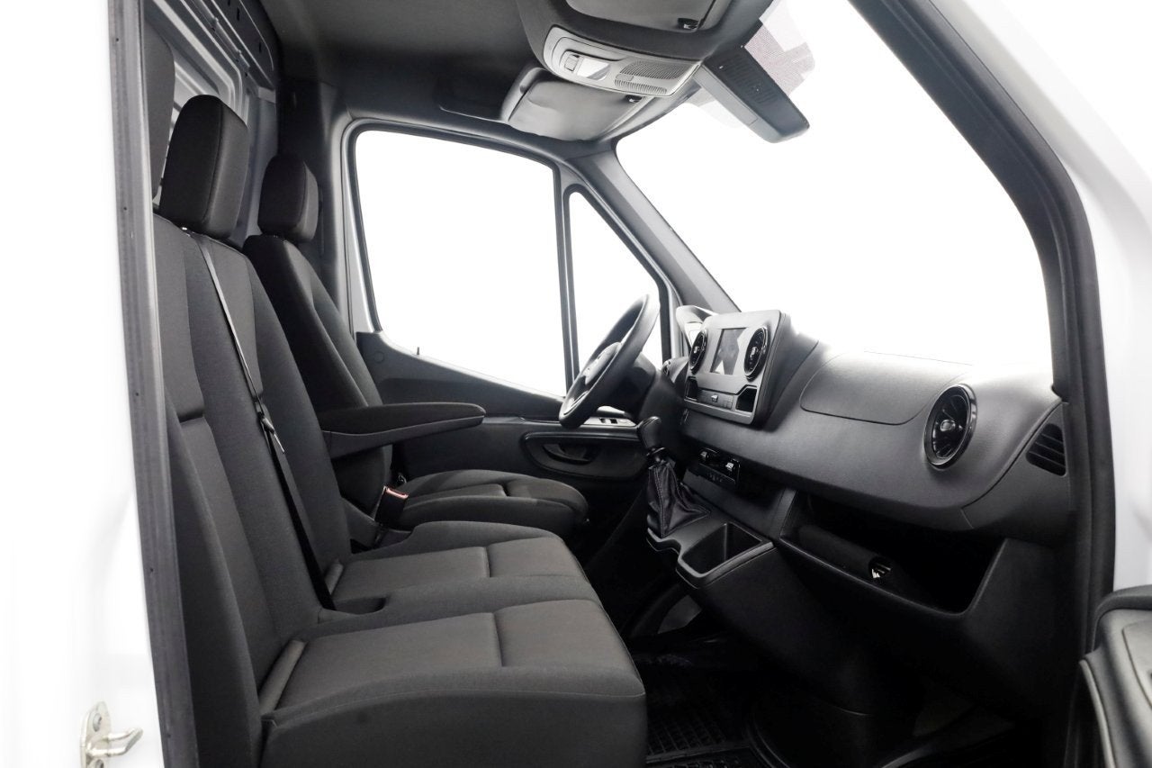 Mercedes-Benz Sprinter 315 CDI 150pk L2H1 Airco/Carplay/Crui, Auto's, Voorwielaandrijving, Dealer onderhouden, Gebruikt, Euro 6