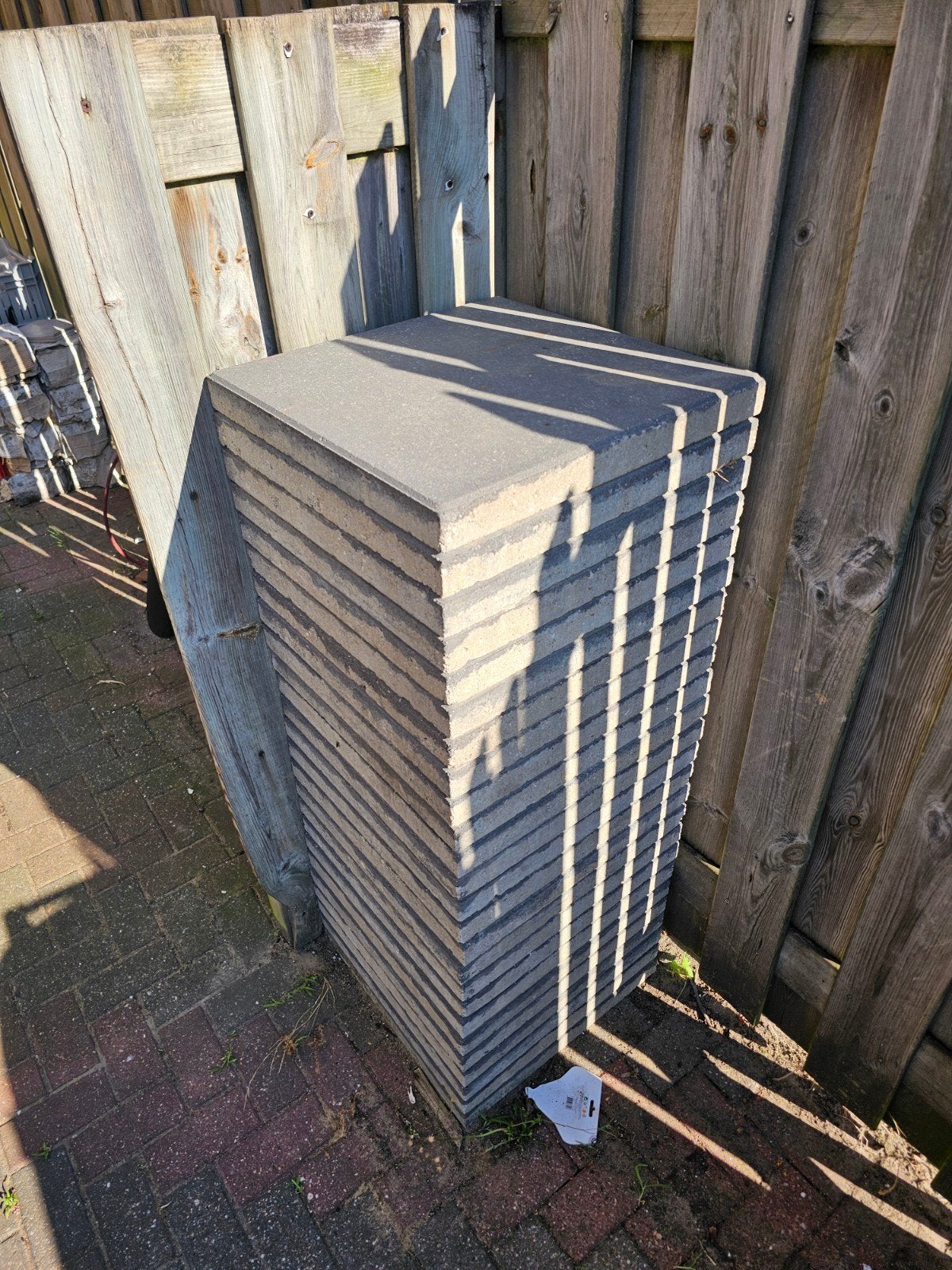 Gratis tuintegels af te halen, Tuin en Terras, Ophalen, Gebruikt, 5 tot 10 m², Beton