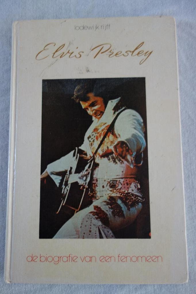 Boek Elvis Presley de biografie van een fenomeen, Verzamelen, Ophalen of Verzenden, Zo goed als nieuw, Boek, Tijdschrift of Artikel