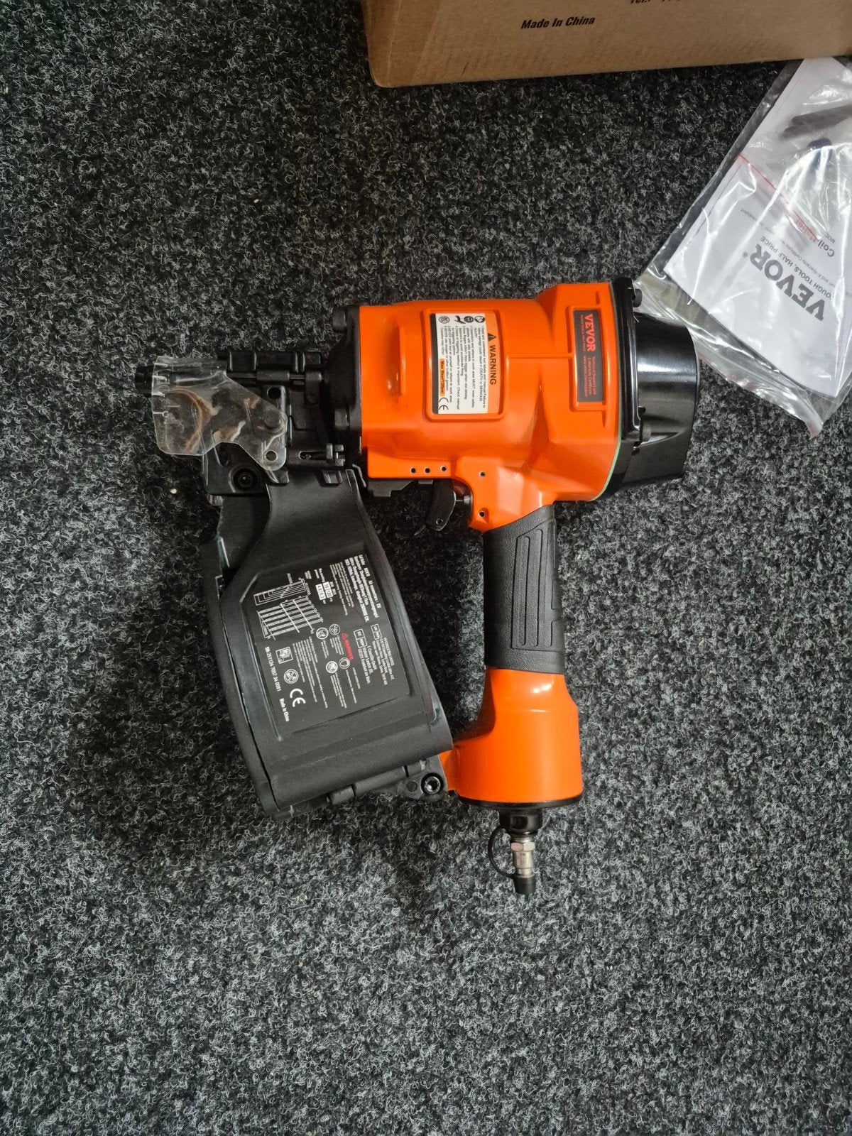 Vevor Pneumatische Tackermachine - Nieuw in doos, Ophalen, Nieuw, Tacker/nietmachine, Overige merken