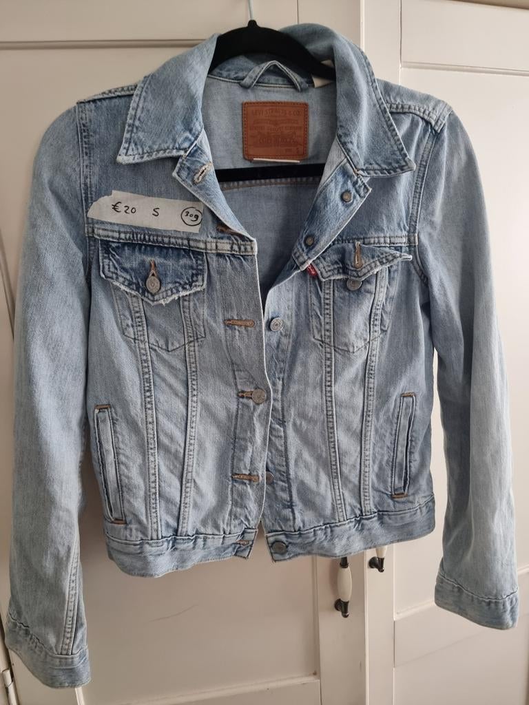 Levi Strauss spijkerjasje maat S, Kleding | Dames, Blauw, Levi Strauss-Kahn, Ophalen of Verzenden, Maat 36 (S)