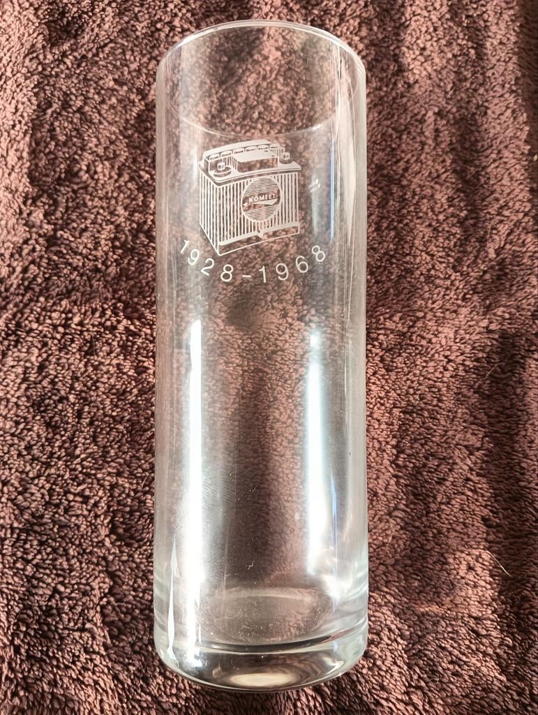 Oud glas Komeet accu's uit Dieren, Ophalen of Verzenden, Gebruiksvoorwerp