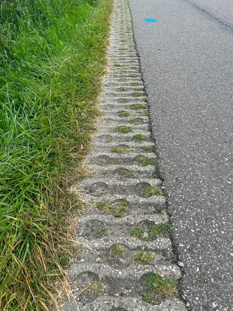 Gebruikte Grasbeton Ca. 360m² en Kunststofblokken Ca. 180m², Tuin en Terras, Gebruikt, Overige typen, Ophalen of Verzenden, 10 m² of meer