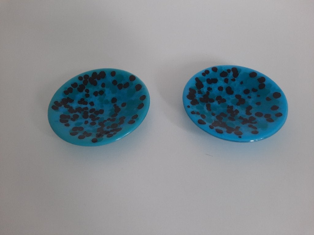 twee schaaltjes met spikkeltjes, Schaal, Rond, Nieuw, Ophalen of Verzenden