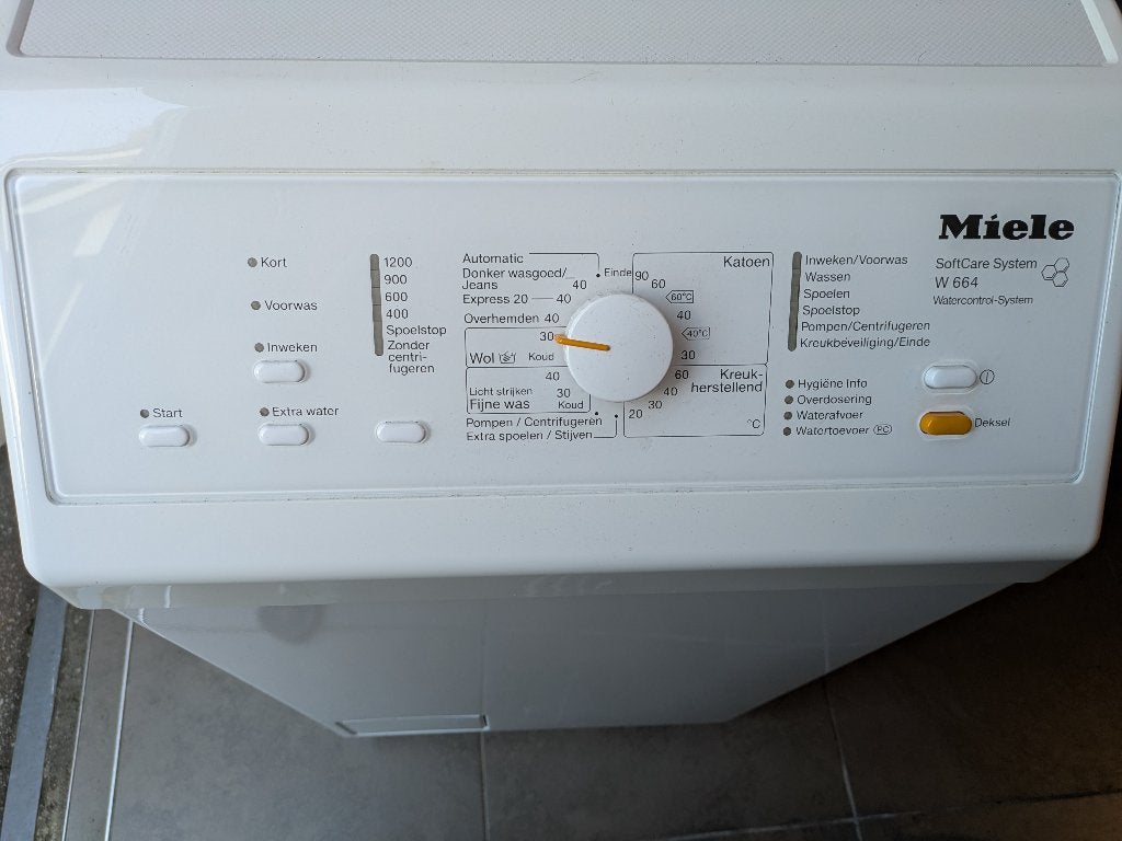 Miele W 664 bovenlader – 5,5 kg – 1200 toeren, Ophalen, 1200 tot 1600 toeren, Gebruikt, 4 tot 6 kg