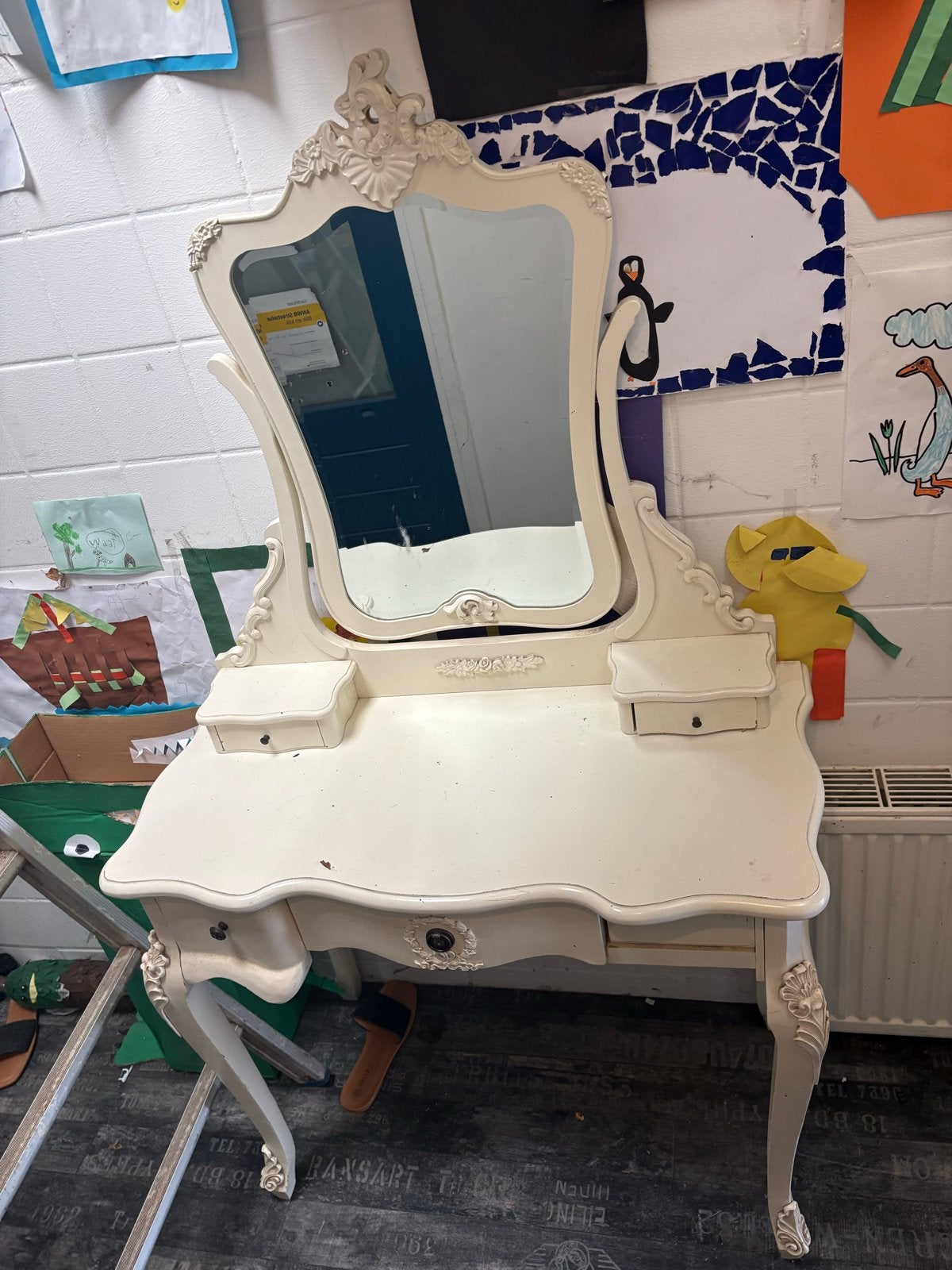 Vintage kaptafel met spiegel