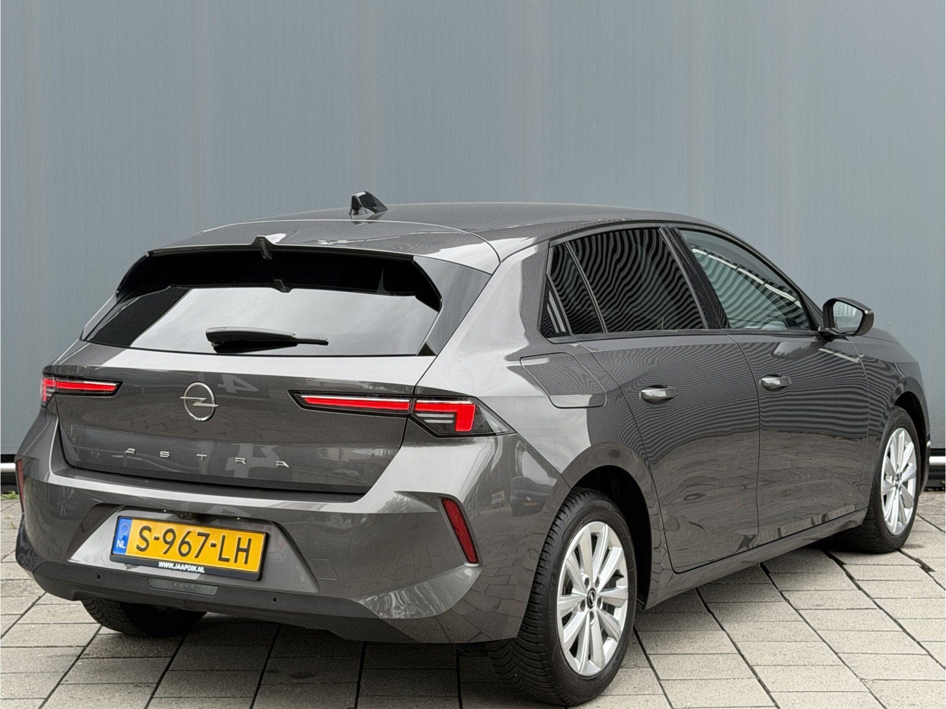 Opel Astra BWJ 2023 | 1.2T 131PK Bus. Edition | AGR | CLIMA, Voorwielaandrijving, Origineel Nederlands, Bedrijf, Handgeschakeld
