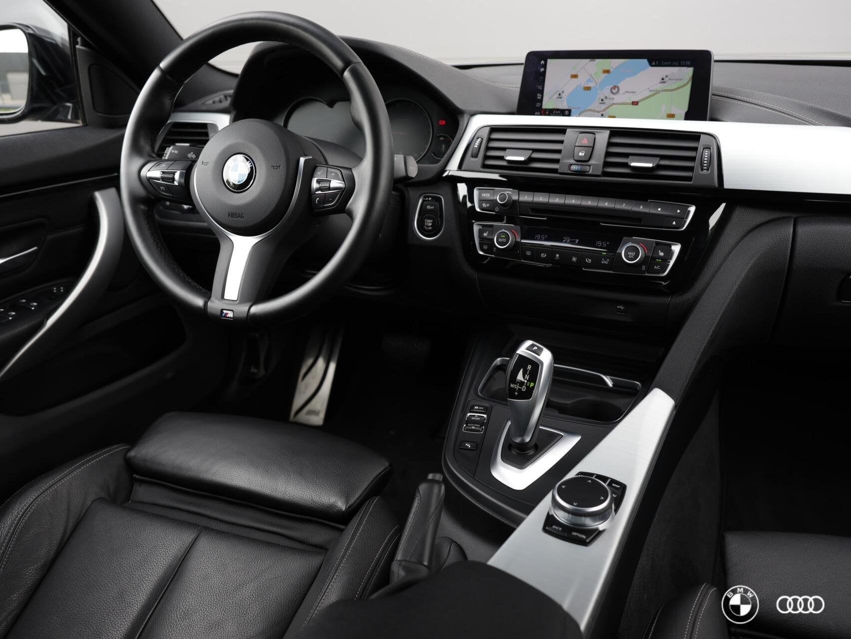 BMW 420i GRANCOUPE M SPORT / HIFI / LEDER / TREKHAAK / 18", Auto's, BMW, Automaat, 1998 cc, Achterwielaandrijving, Automatische klimaatregeling