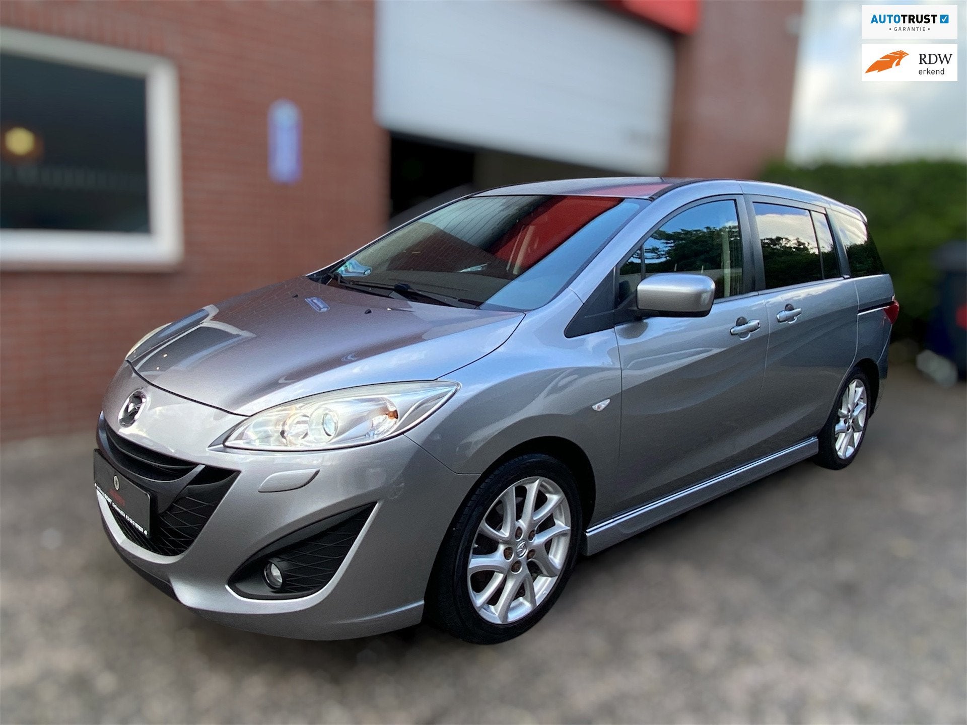 Mazda 5 2.0 GT-M Sport/ 7zits/ Leer/trekhaak/Xenon, Auto's, Mazda, 1998 cc, Gebruikt, Zwart, 4 cilinders