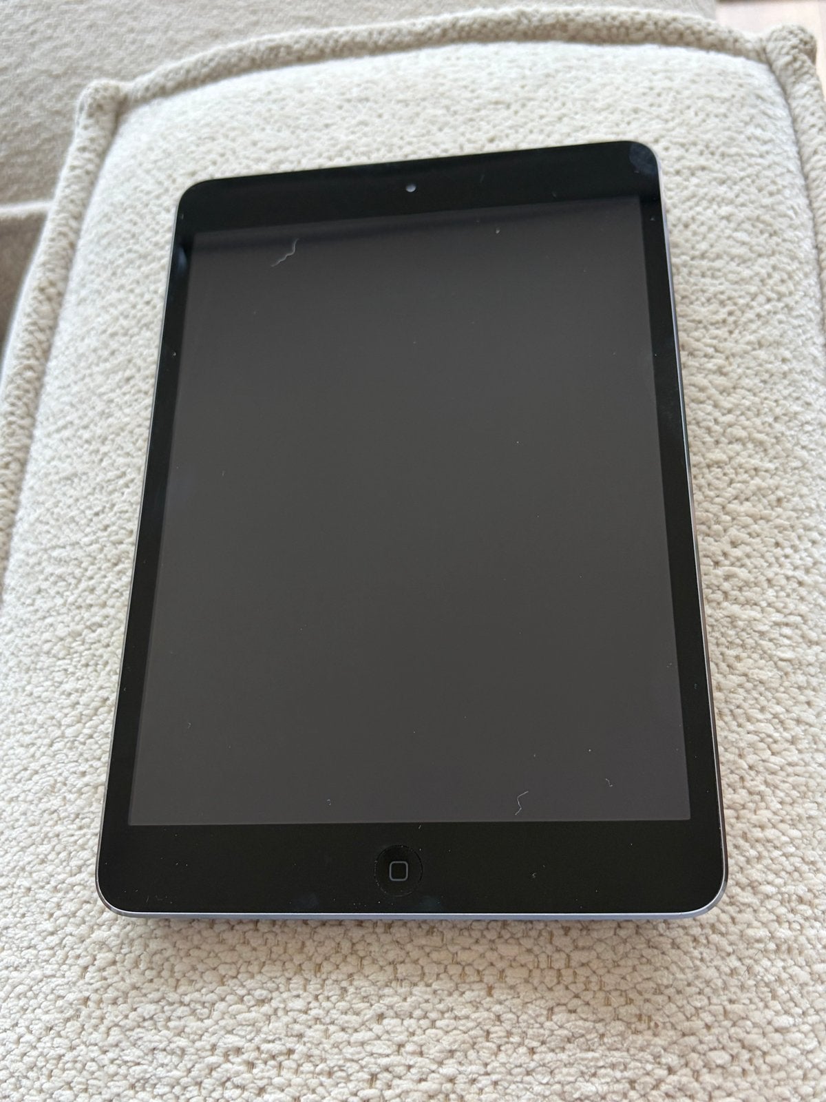 Apple iPad Mini 1 met Logitech Ultrathin Keyboard Mini, Computers en Software, Apple iPads, Ophalen of Verzenden, Zo goed als nieuw