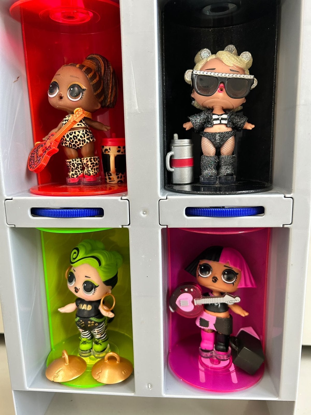 L.O.L. Surprise! O.M.G. Remix poppen met accessoires, Ophalen of Verzenden, Zo goed als nieuw, Overige typen