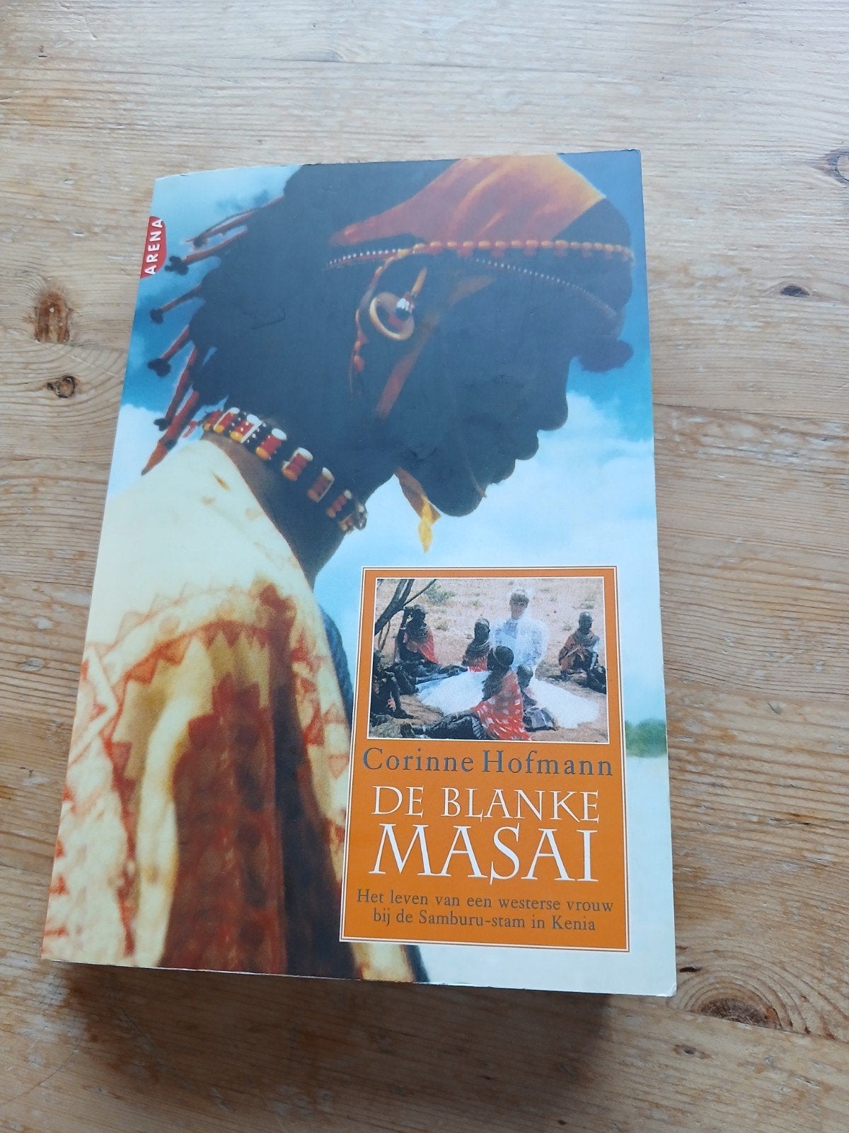 Corinne Hofmann - De blanke masai, Ophalen of Verzenden, Gelezen, Corinne Hofmann