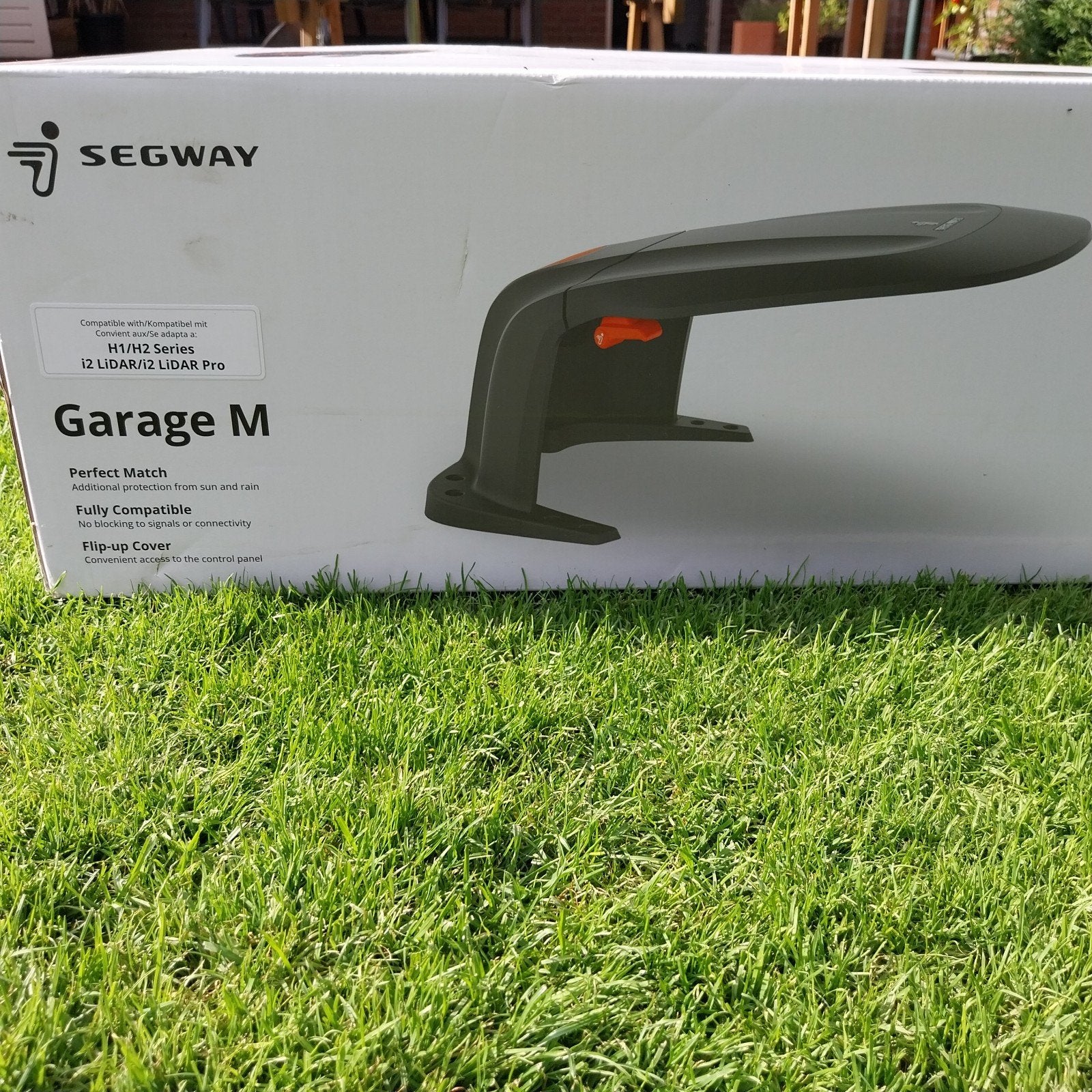 Garage voor robotmaaier, nieuw in doos, Ophalen, Nieuw, 20 tot 25 cm, Segway
