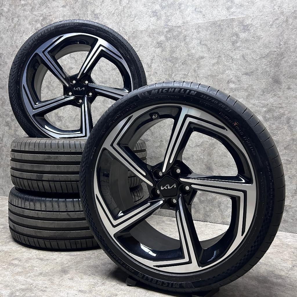 21 inch originele Haenam velgen + zomerbanden Kia EV6, Gebruikt, 255 mm, Info@originalwheels.nl, Banden en Velgen