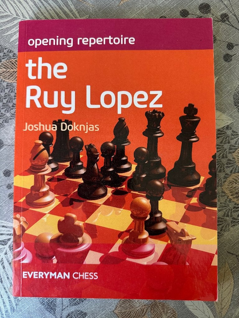 Opening Repertoire: The Ruy Lopez - Joshua Doknjas (2019), Boeken, Joshua Doknjas, Ophalen of Verzenden, Zo goed als nieuw, Overige onderwerpen