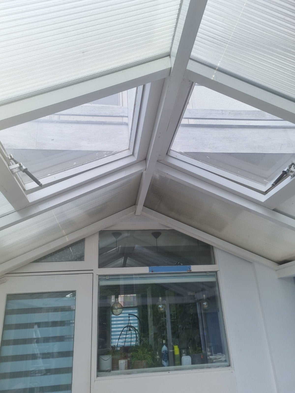 lichtstraat  met  koepels, Tuin en Terras, Ophalen