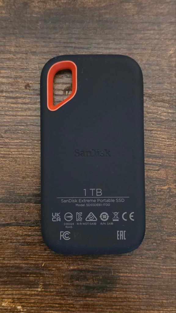 SanDisk Extreme Portable SSD 1TB - Snelle Externe Opslag, Server, SSD, Zo goed als nieuw, 1TB