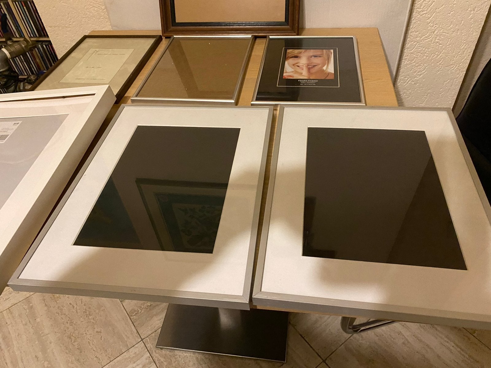 7 Schilderijlijsten, meeste 30x40 cm, Gebruikt, Schilderijlijst, Ophalen of Verzenden, Wit