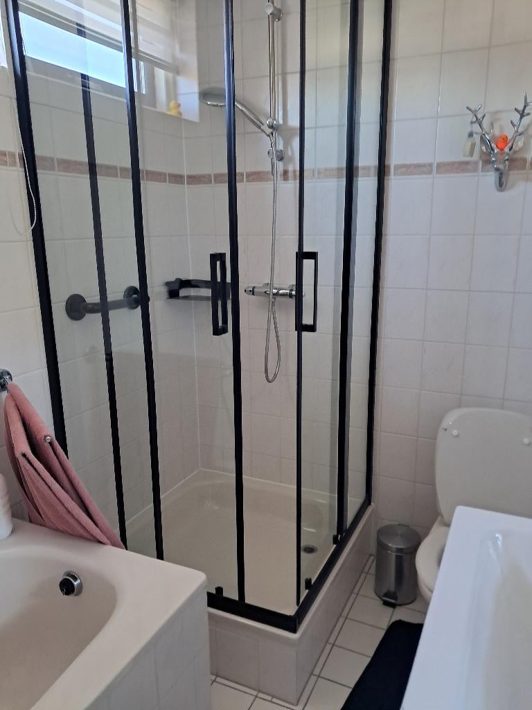 Douche wand. Glas, Ophalen, Zo goed als nieuw