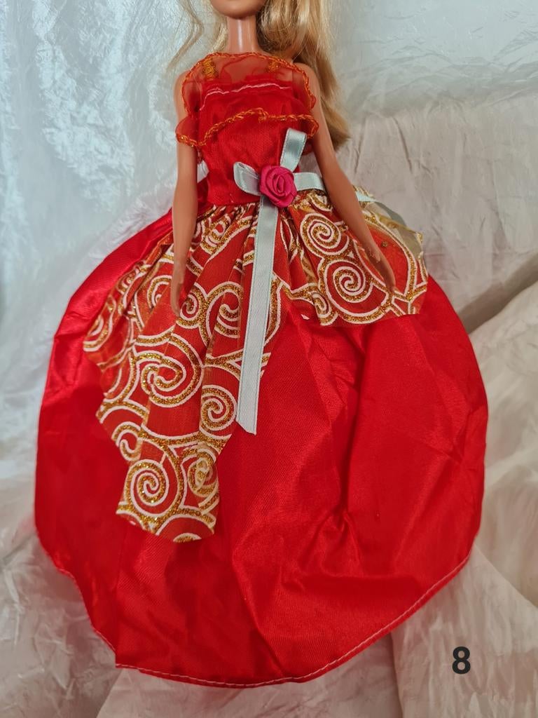 Diverse nieuwe feestjurken voor Barbie pop (per stuk), Ophalen of Verzenden, Nieuw, Barbie
