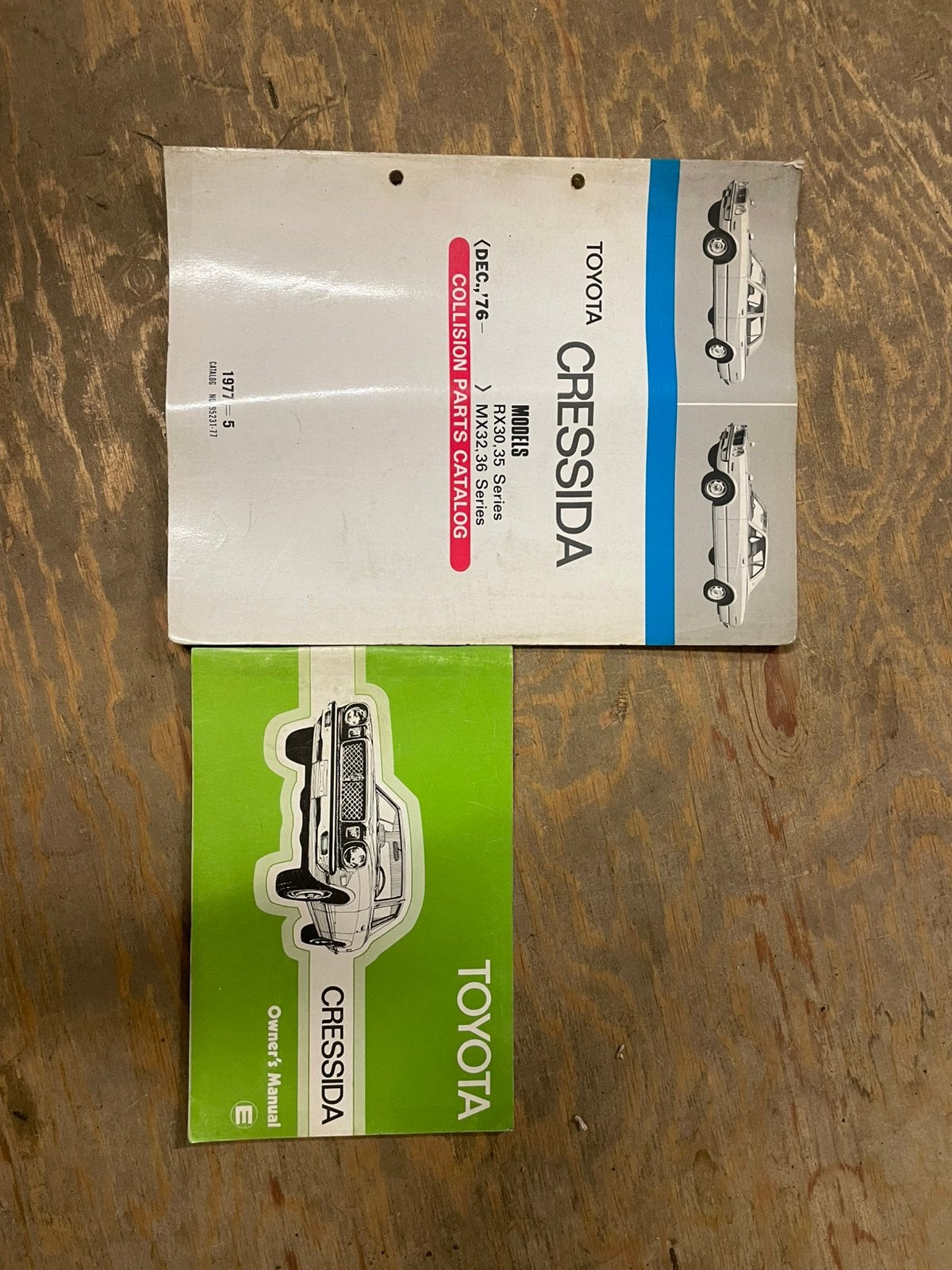 Toyota cressida rx30 boeken, Ophalen of Verzenden, Zo goed als nieuw, Toyota