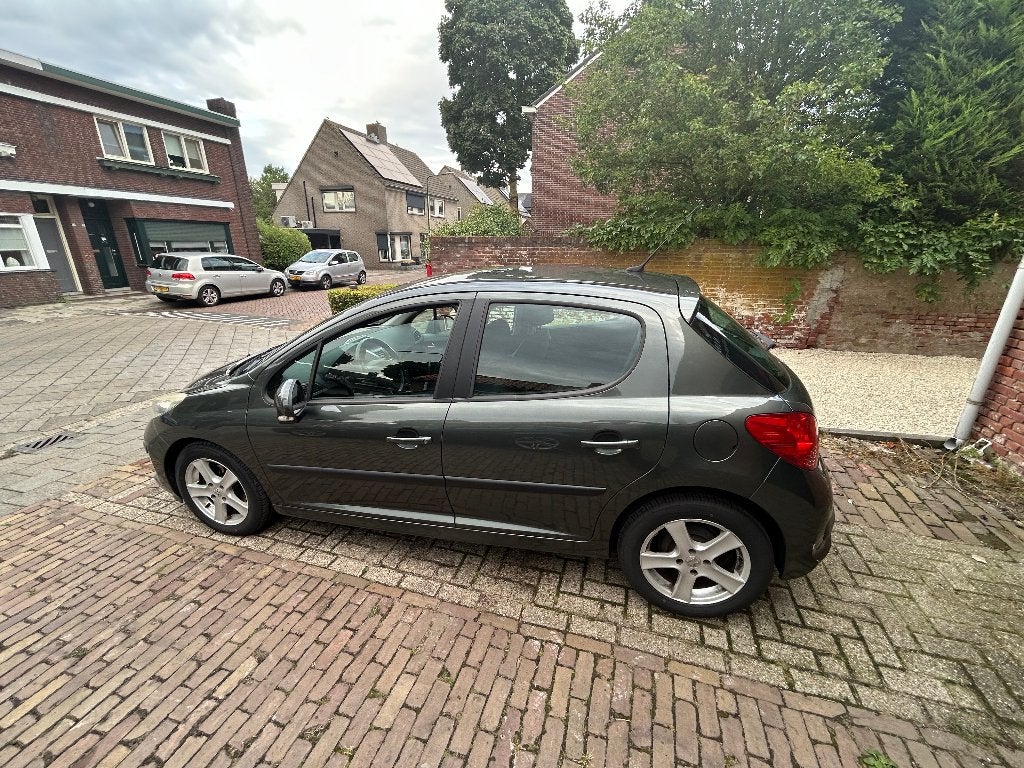 Peugeot 207 1.4 VTI 16V 5DRS 2007 Grijs AIRCO, Voorwielaandrijving, 1153 kg, 49 €/maand, Origineel Nederlands