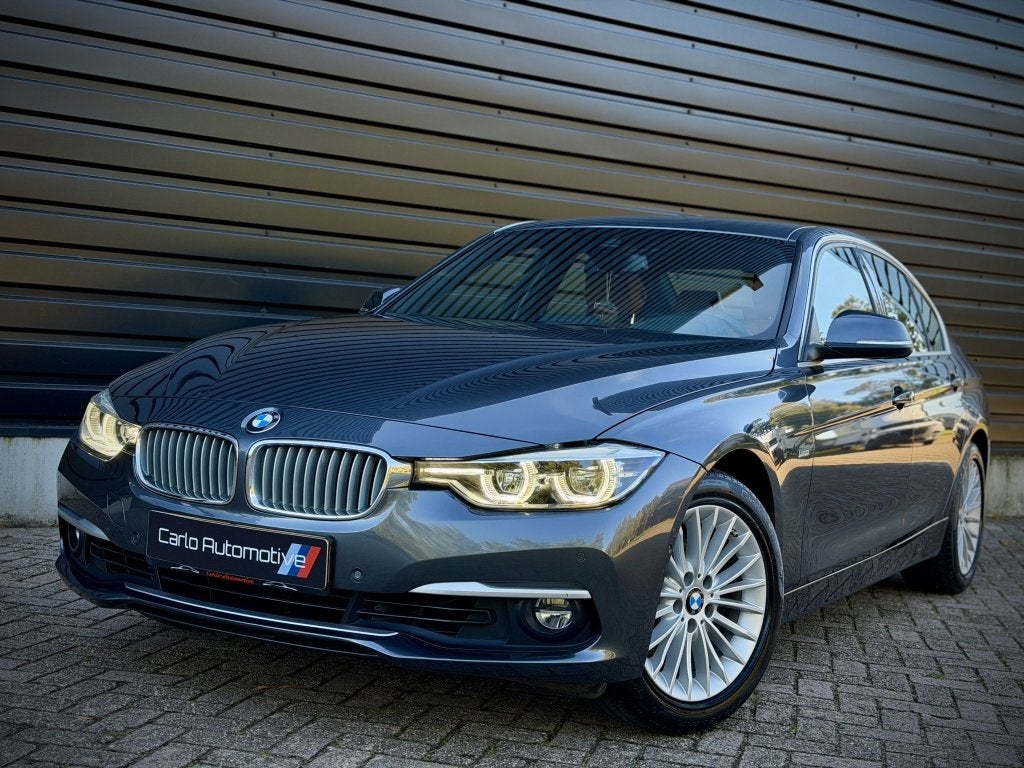 Bmw 3-serie 320i INDIVIDUAL VIRTUAL|H/K|360CAM|SPORTLEER, Euro 6, 4 cilinders, Verwarmde buitenspiegels, 184 pk