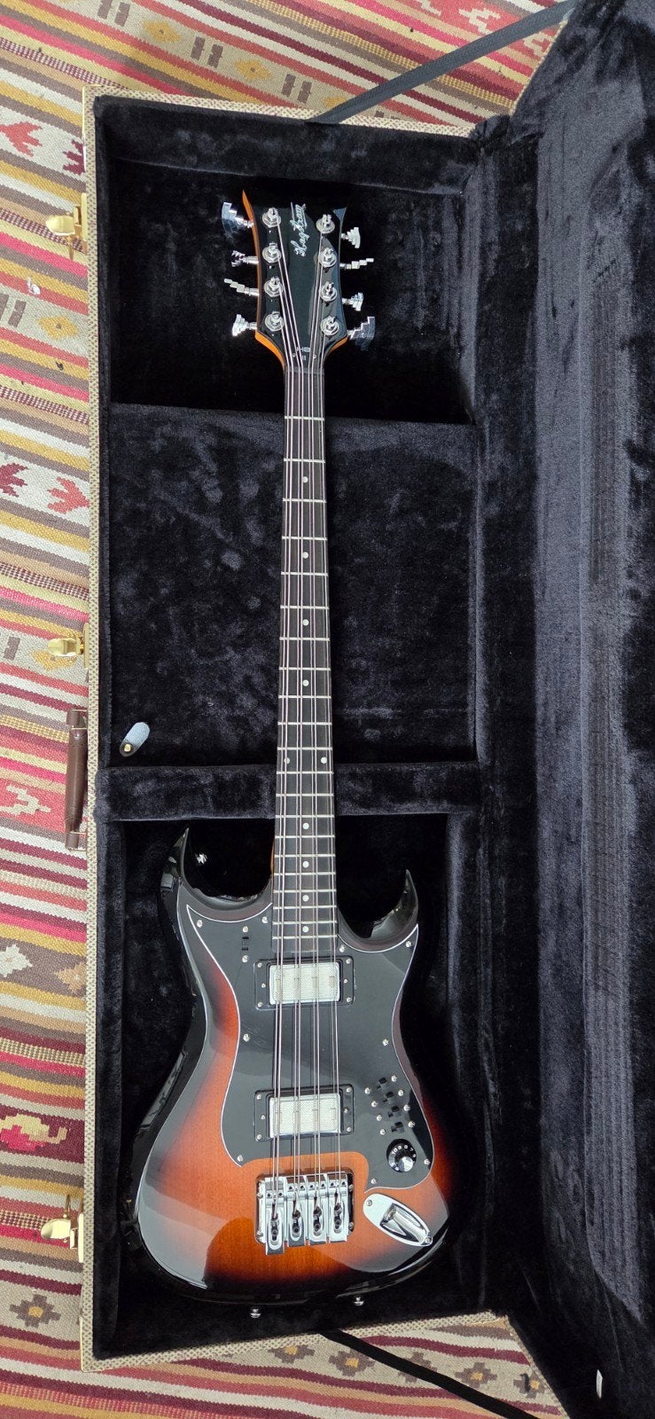 Hagstrom H8 II Basgitaar - Zo goed als nieuw, Ophalen of Verzenden, Zo goed als nieuw, Elektrisch