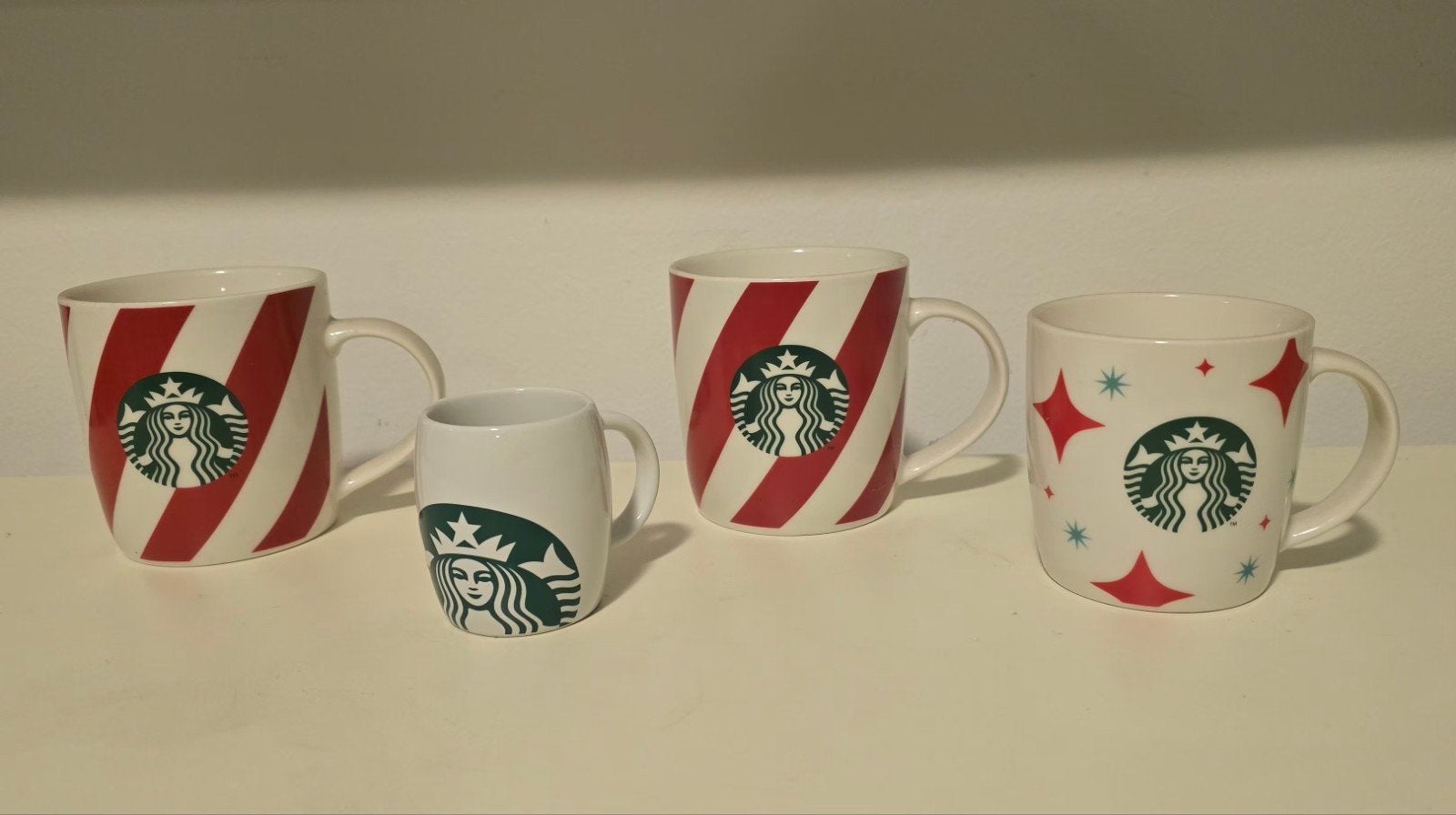 Starbucks  Mokken Bekers Set van 4, Ophalen of Verzenden, Zo goed als nieuw, Overige stijlen, Kop(pen) en/of Schotel(s)