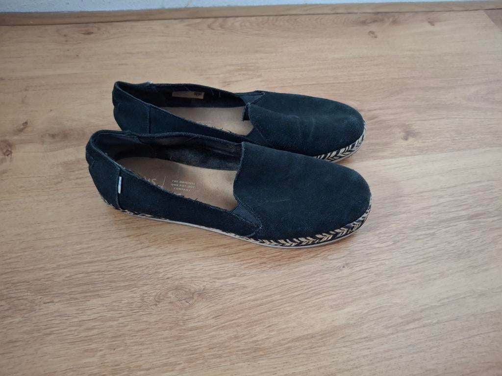 Toms maat 39, Kleding | Dames, Schoenen, Ophalen of Verzenden, Zo goed als nieuw, Zwart, Espadrilles of Moccasins