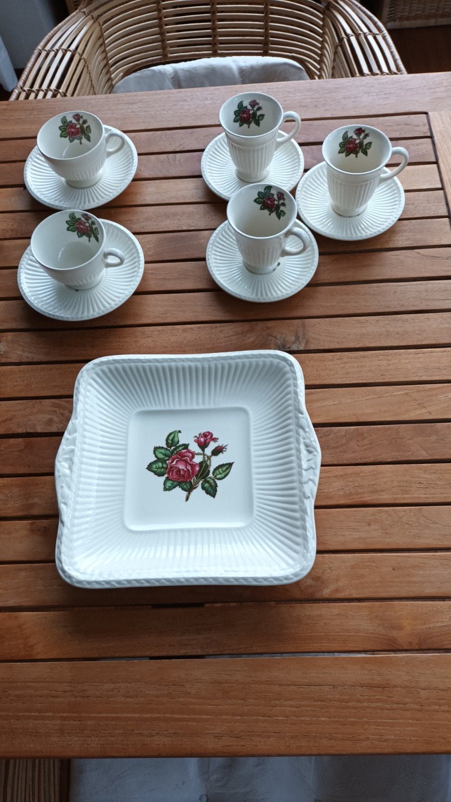 Wedgwood Moss rose, Antiek en Kunst, Ophalen of Verzenden