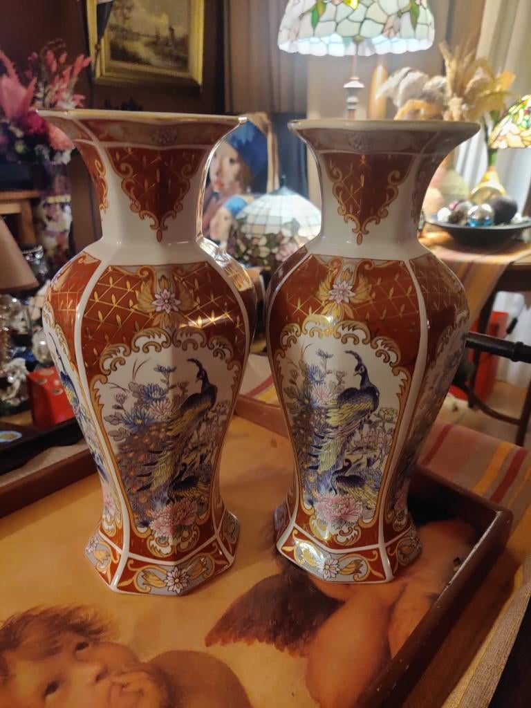 Vintage Alcobaça pauw vazen – Portugal – 27,5 cm (set), Antiek en Kunst, Antiek | Vazen, Ophalen