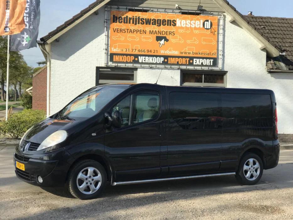 Renault Trafic 2.5 dCi 107 kW L2H1 AC Dubbel Cabine, Auto's, Voorwielaandrijving, 145 pk, Gebruikt, 4 cilinders