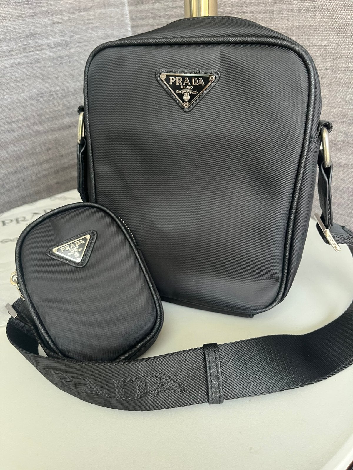 Prada shoulderbag unisex, Verzenden, Zo goed als nieuw, Zwart, Overige merken