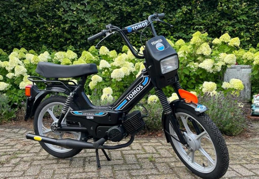 Gezocht tomos, Ophalen