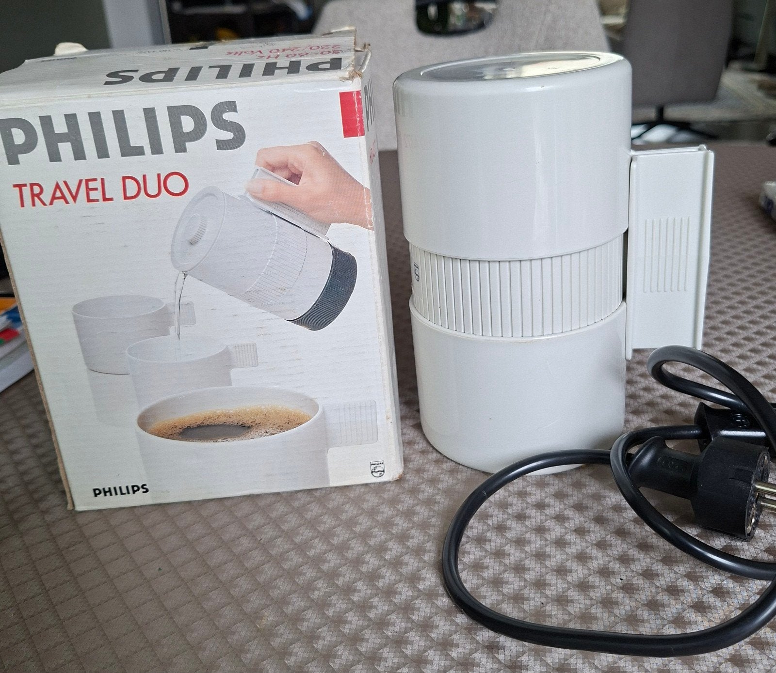 Philips travel duo HD4372, Witgoed en Apparatuur, Waterkokers, Zo goed als nieuw, Minder dan 1 liter, Ophalen of Verzenden