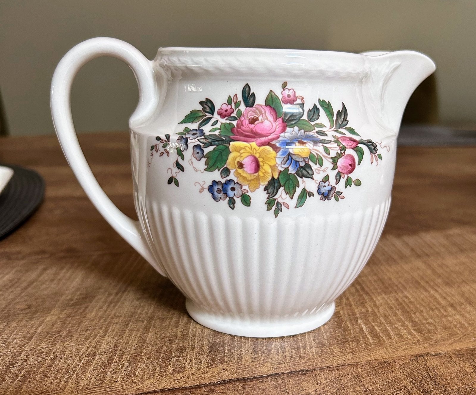 Wedgwood Conway antieke melk / waterkan, Antiek en Kunst, Antiek | Servies compleet, Ophalen of Verzenden