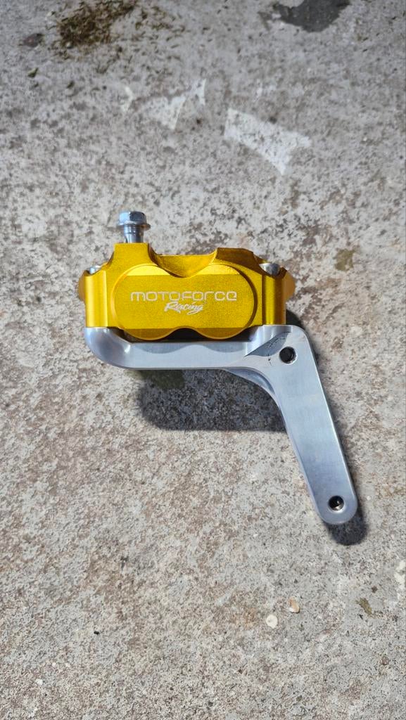 Aprilia SR 50 R Remklauw, Fietsen en Brommers, Scooters | Aprilia, Ophalen of Verzenden, Zo goed als nieuw