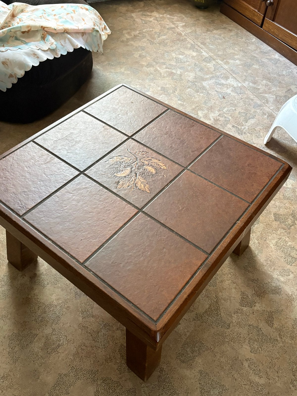 Gratis salon tafel op te halen in Den Haag, Ophalen, Gebruikt, 100 tot 150 cm, Vierkant
