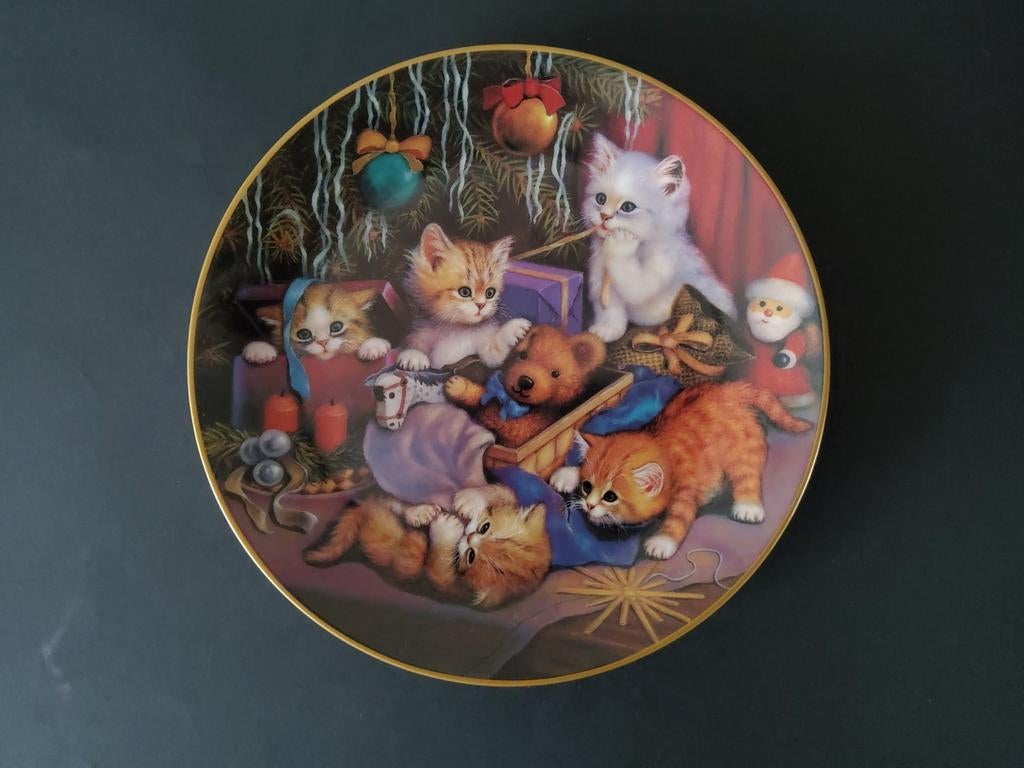 Twee grote vintage Kahla - Bradford  katten wandborden, Verzamelen, Ophalen of Verzenden, Zo goed als nieuw, Porselein, Bord of Schaal